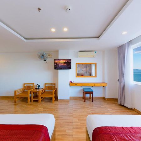 Dubai Nha Trang Hotel Managed By Ht Екстериор снимка