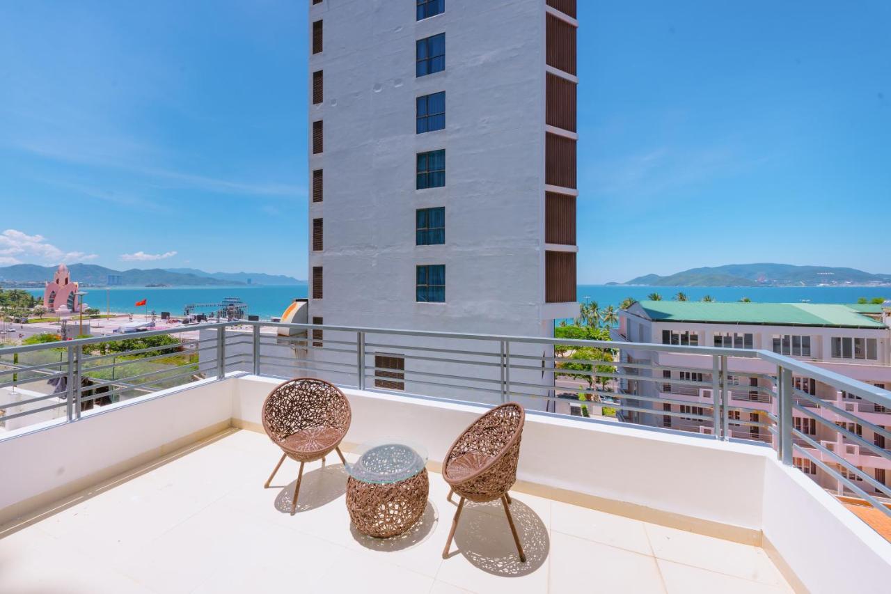Dubai Nha Trang Hotel Managed By Ht Екстериор снимка