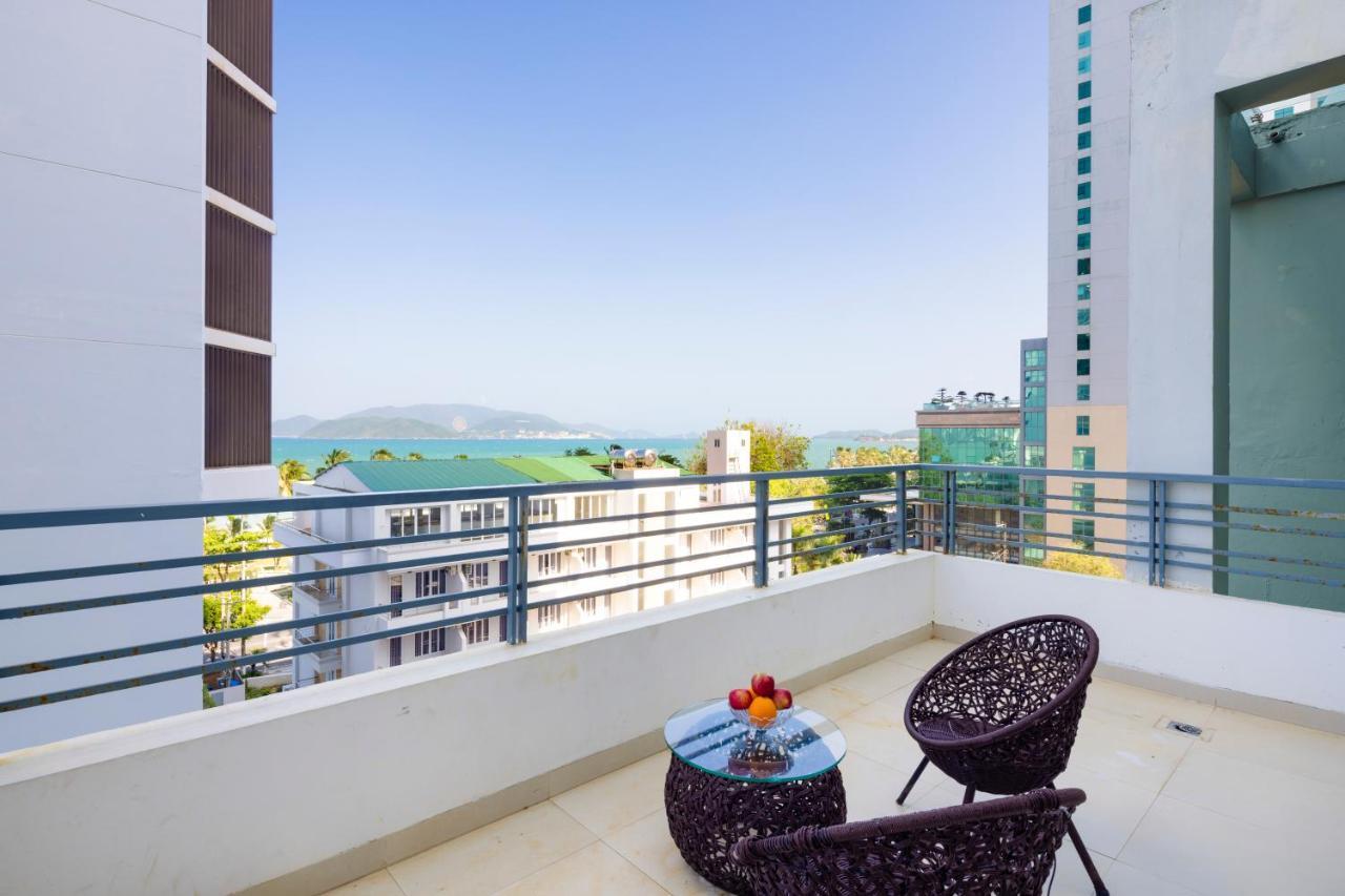 Dubai Nha Trang Hotel Managed By Ht Екстериор снимка